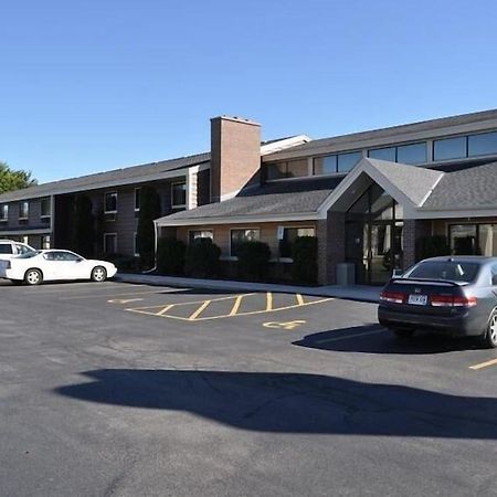 Americinn By Wyndham Plymouth Kültér fotó