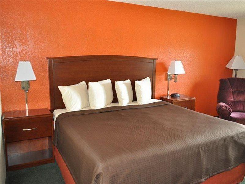 Americinn By Wyndham Plymouth Kültér fotó