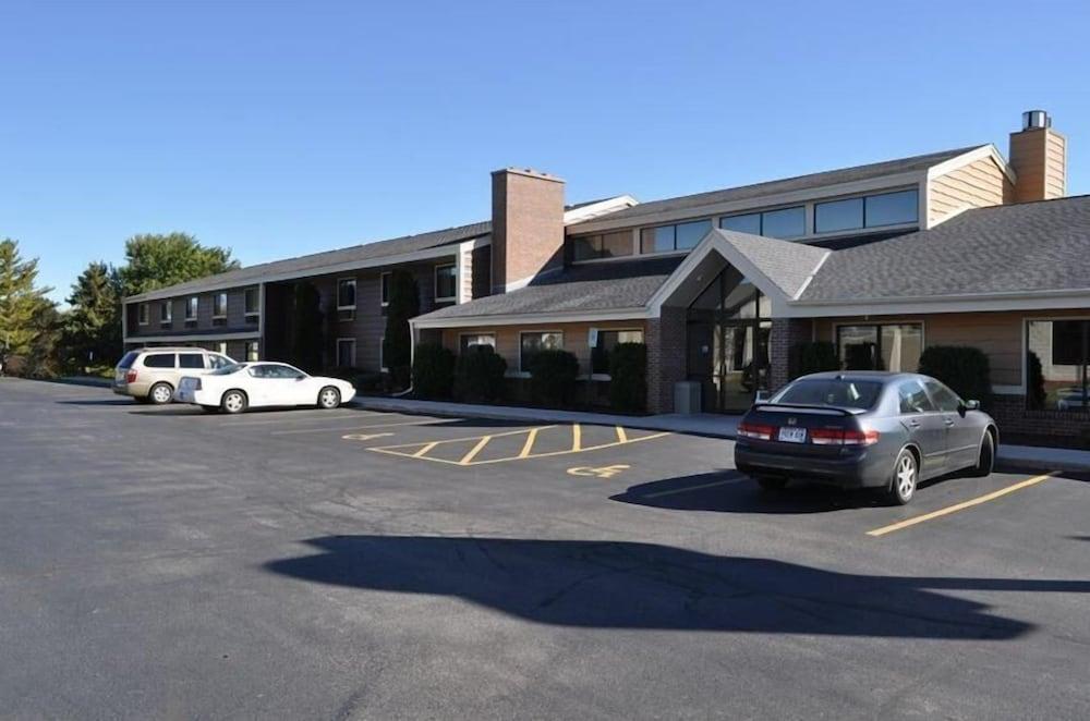 Americinn By Wyndham Plymouth Kültér fotó