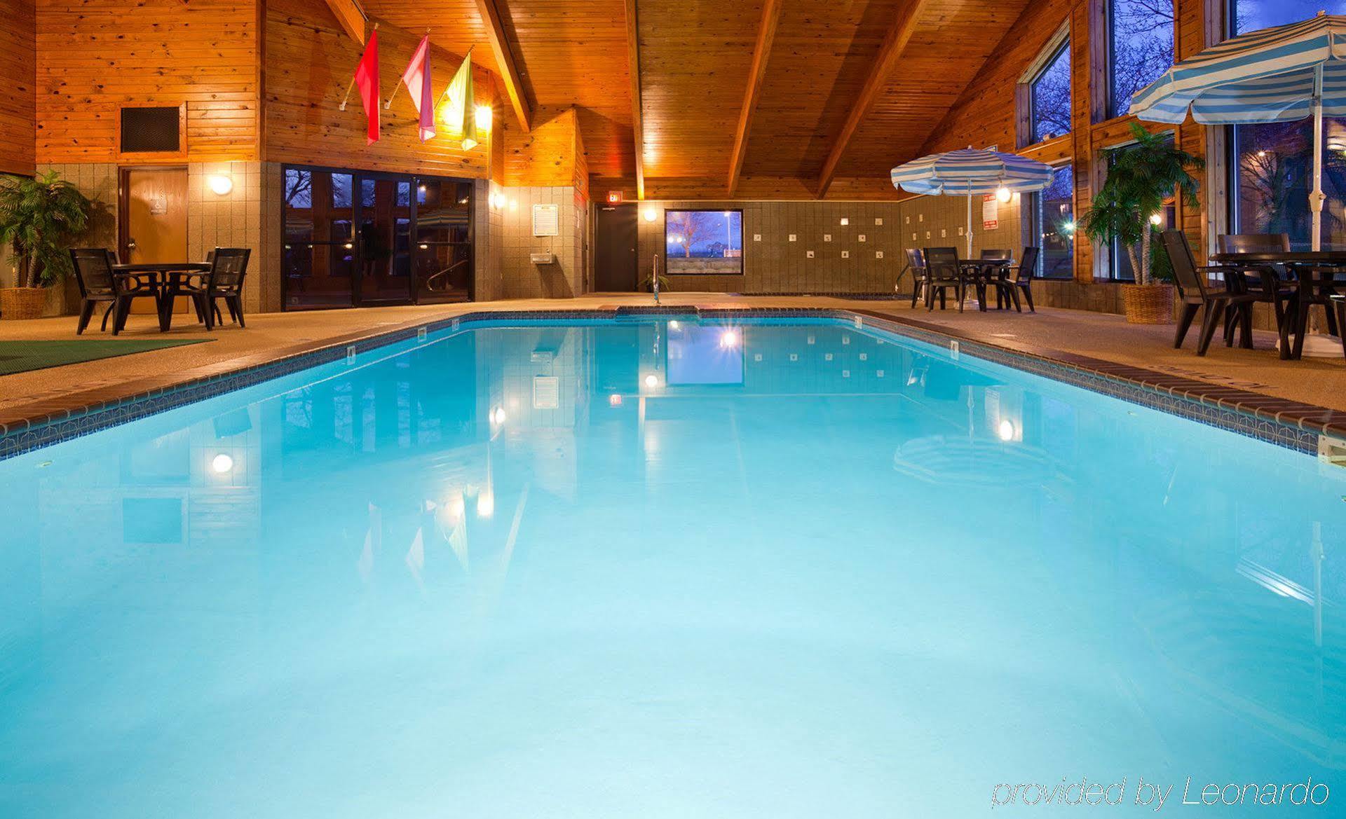 Americinn By Wyndham Plymouth Kültér fotó